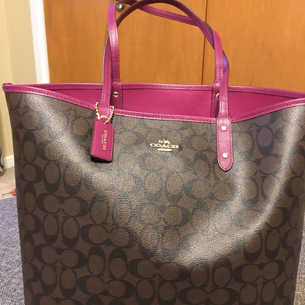 Large Coach tote and wallet set